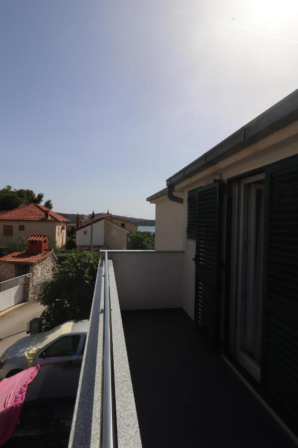 Cozy Designed & Sea View Apartment Sulye, Zaboric Sibenik 外观 照片